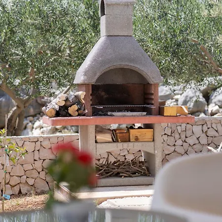 Tatil Evi Peace & Pool In Olive Grove